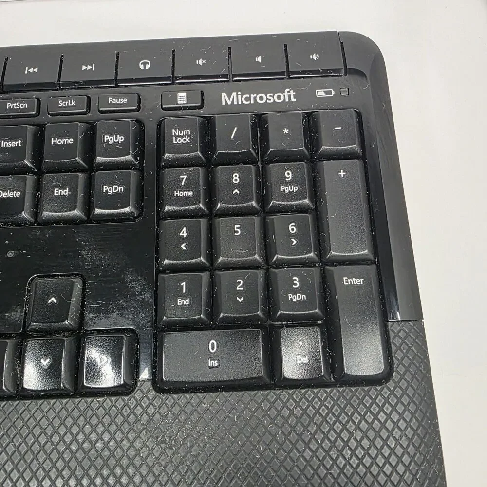 Microsoft Comfort Keyboard 5000 Model 1394 Black Wireless No Dongle Untested